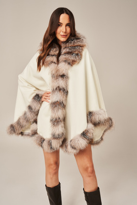 Dameponcho i Ull og Kashmir med Pels – Kremhvit og Elegant