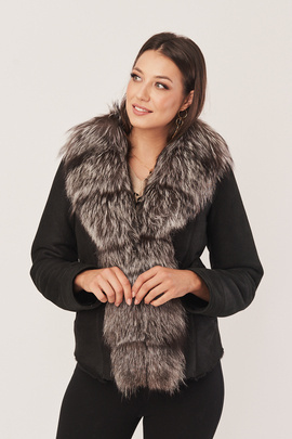 Kort Svart Shearling Jakke Dame med Naturlig Rev og Lammeull